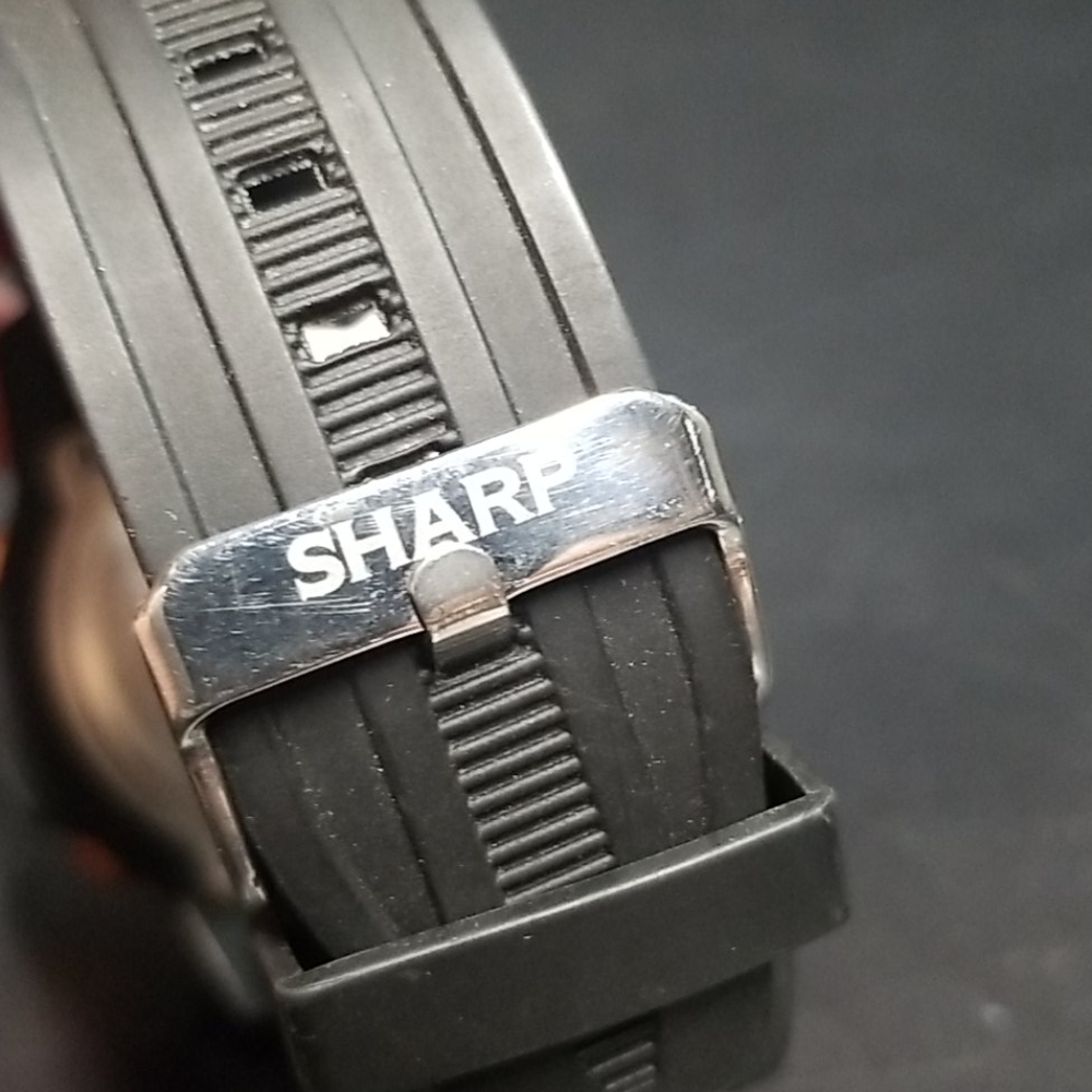SHARP Watch - Picture 7 of 9